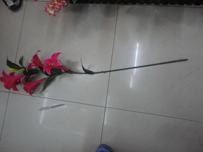 C16M,$2.99,Artifical flower