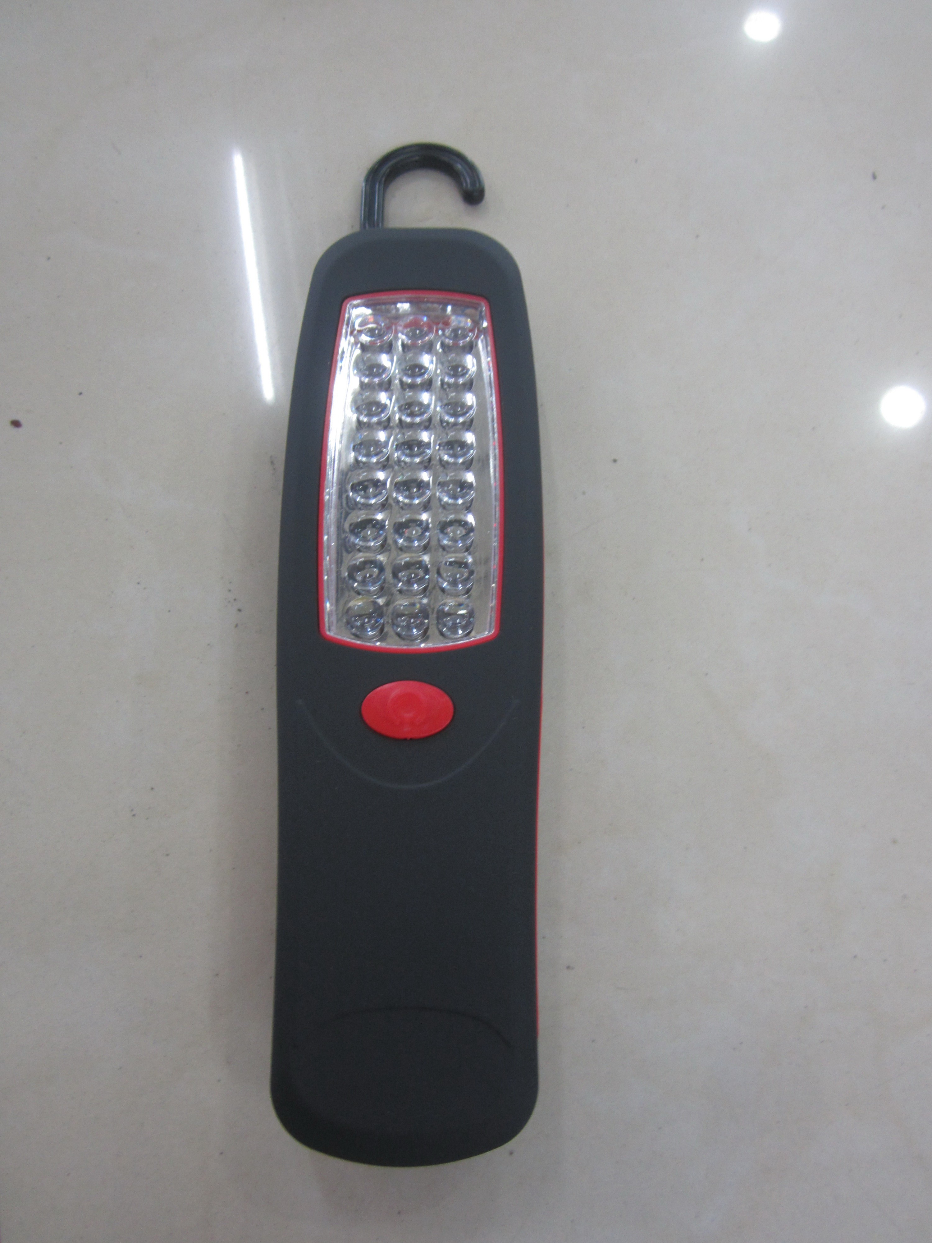 D5M,$5.99,hang light