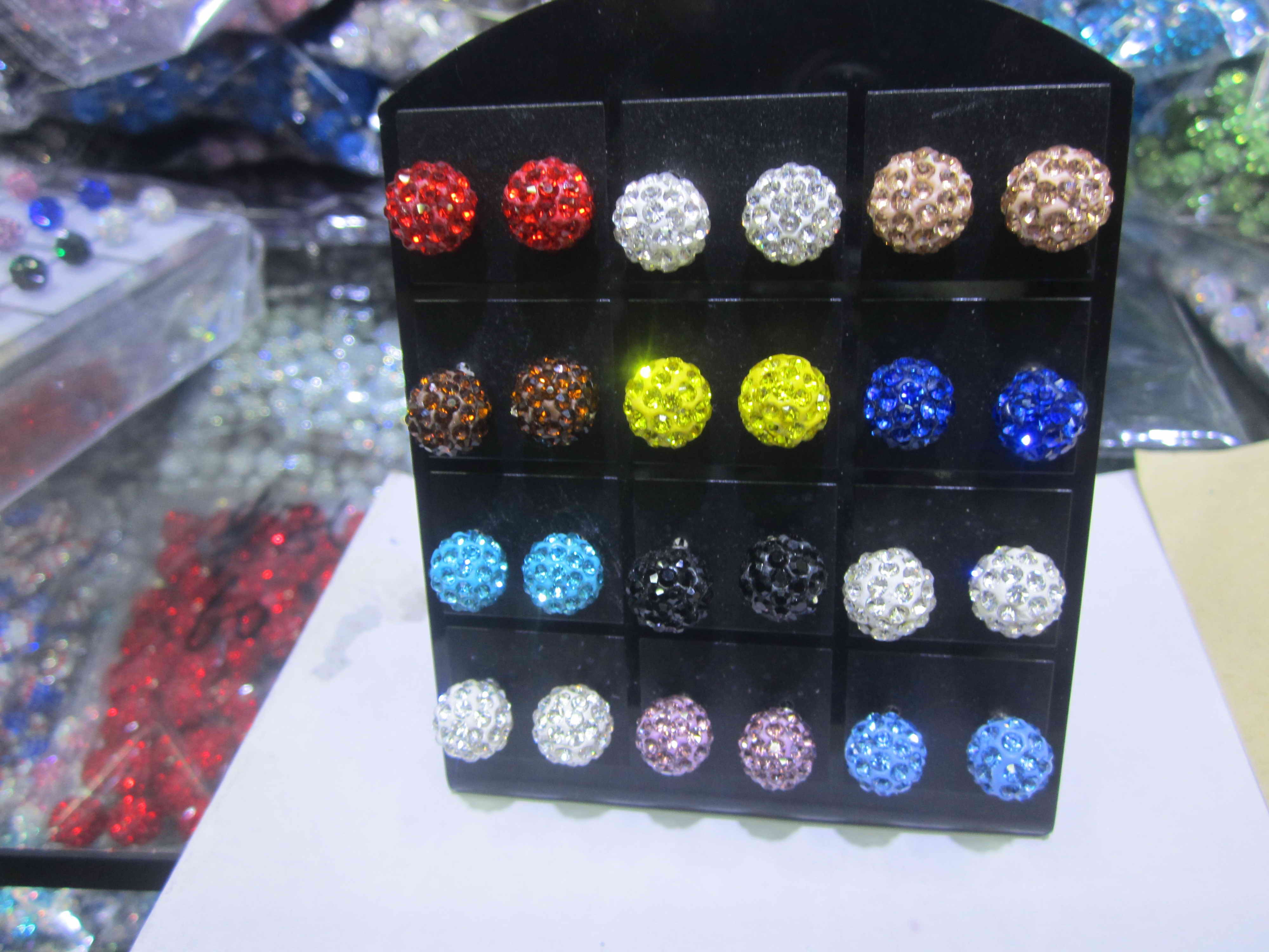 C12L,earring