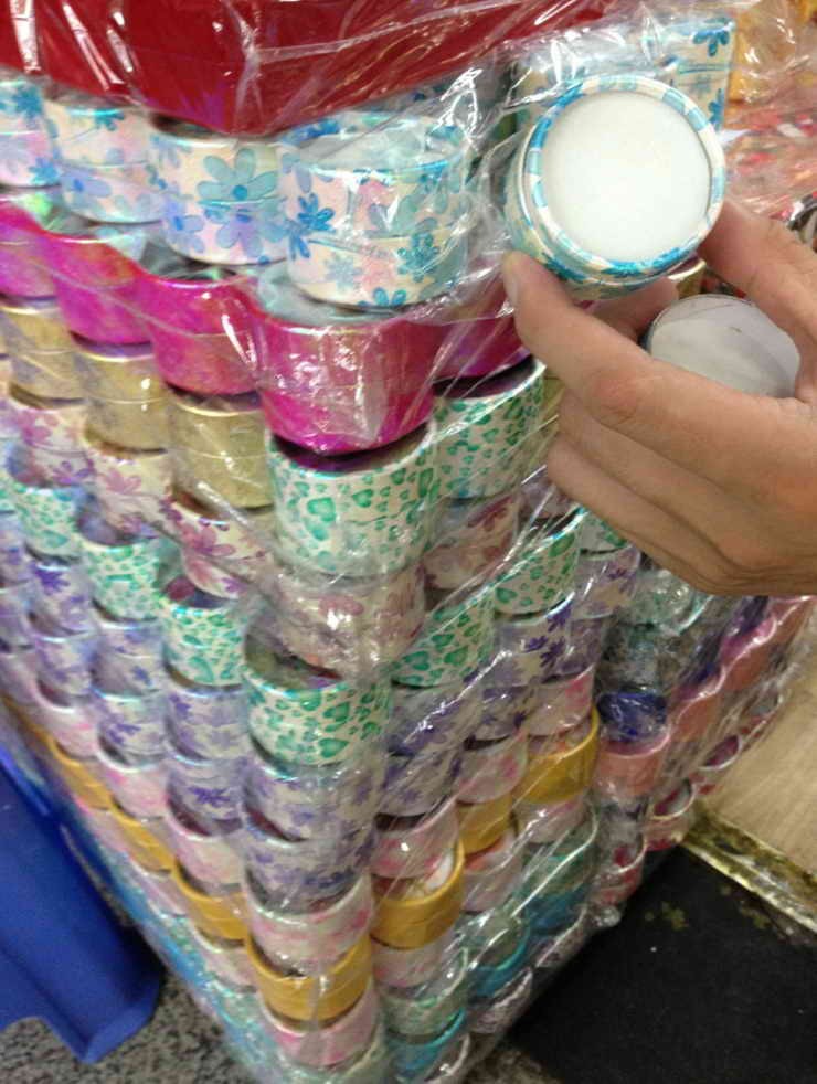 ear nail round box