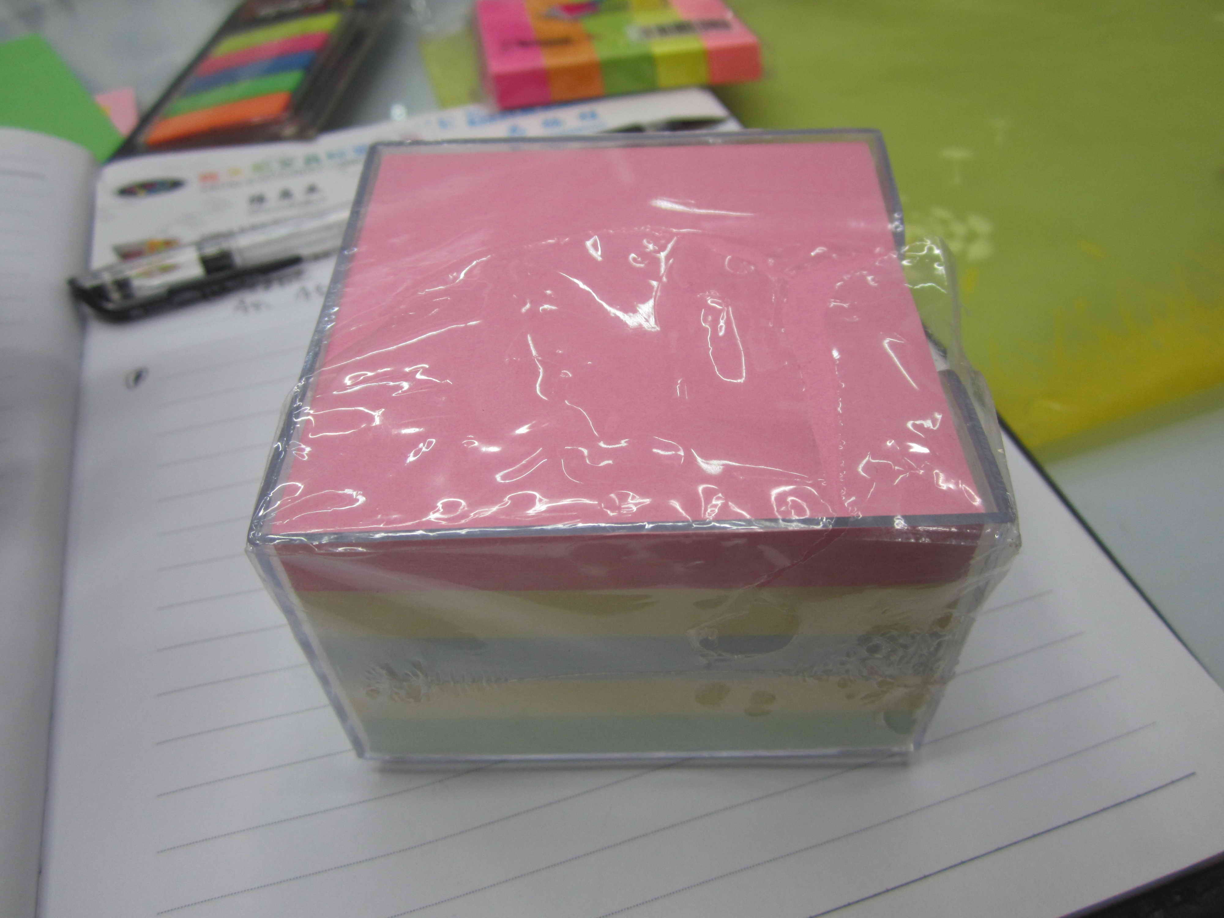 E16L, 28177, sticky note