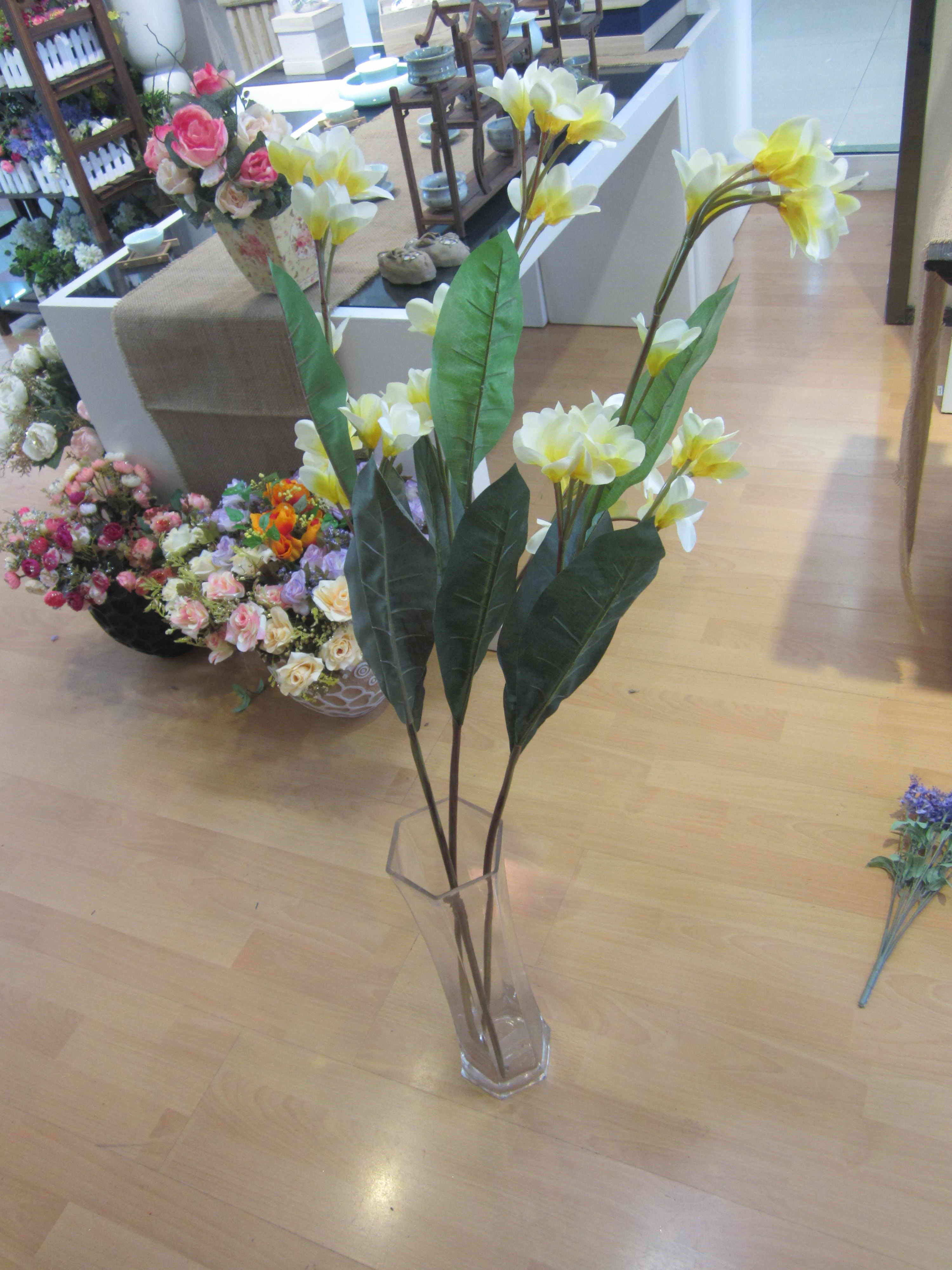 C16M, artificial flower