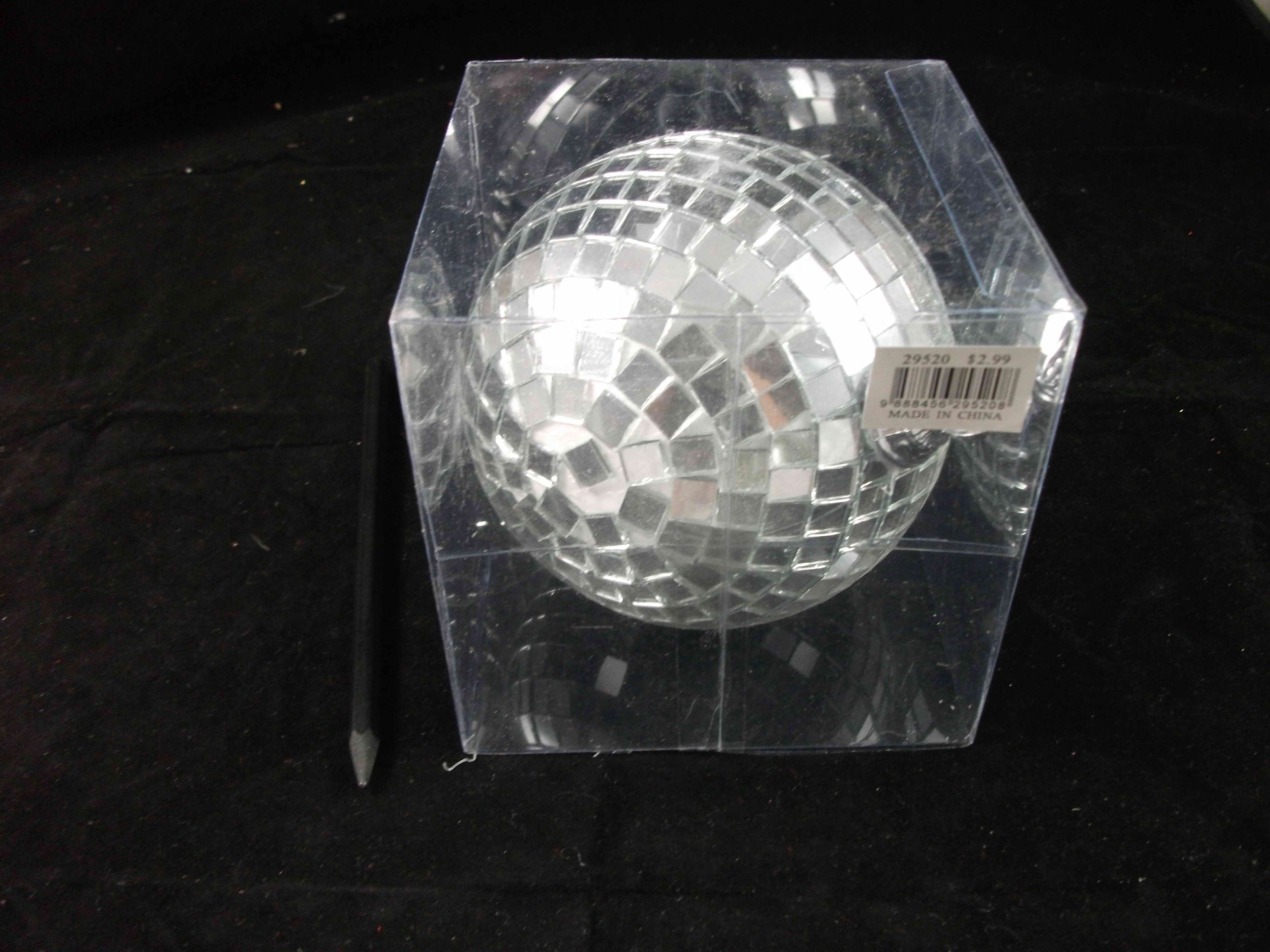 G17M,$2.99,big disco ball
