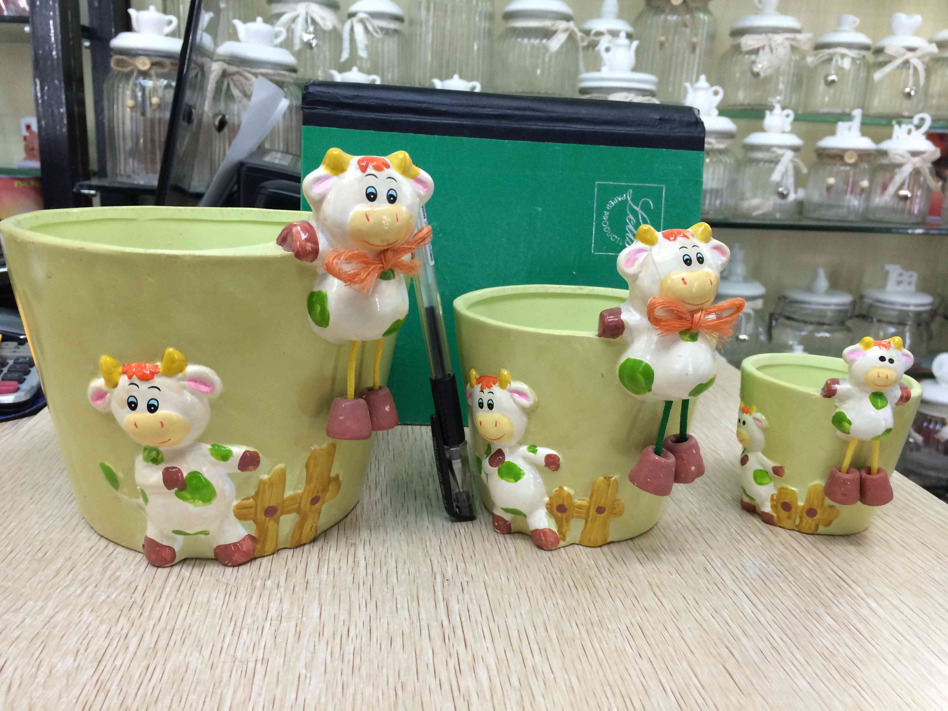 E16H, Cow Pot S3 11*9cm