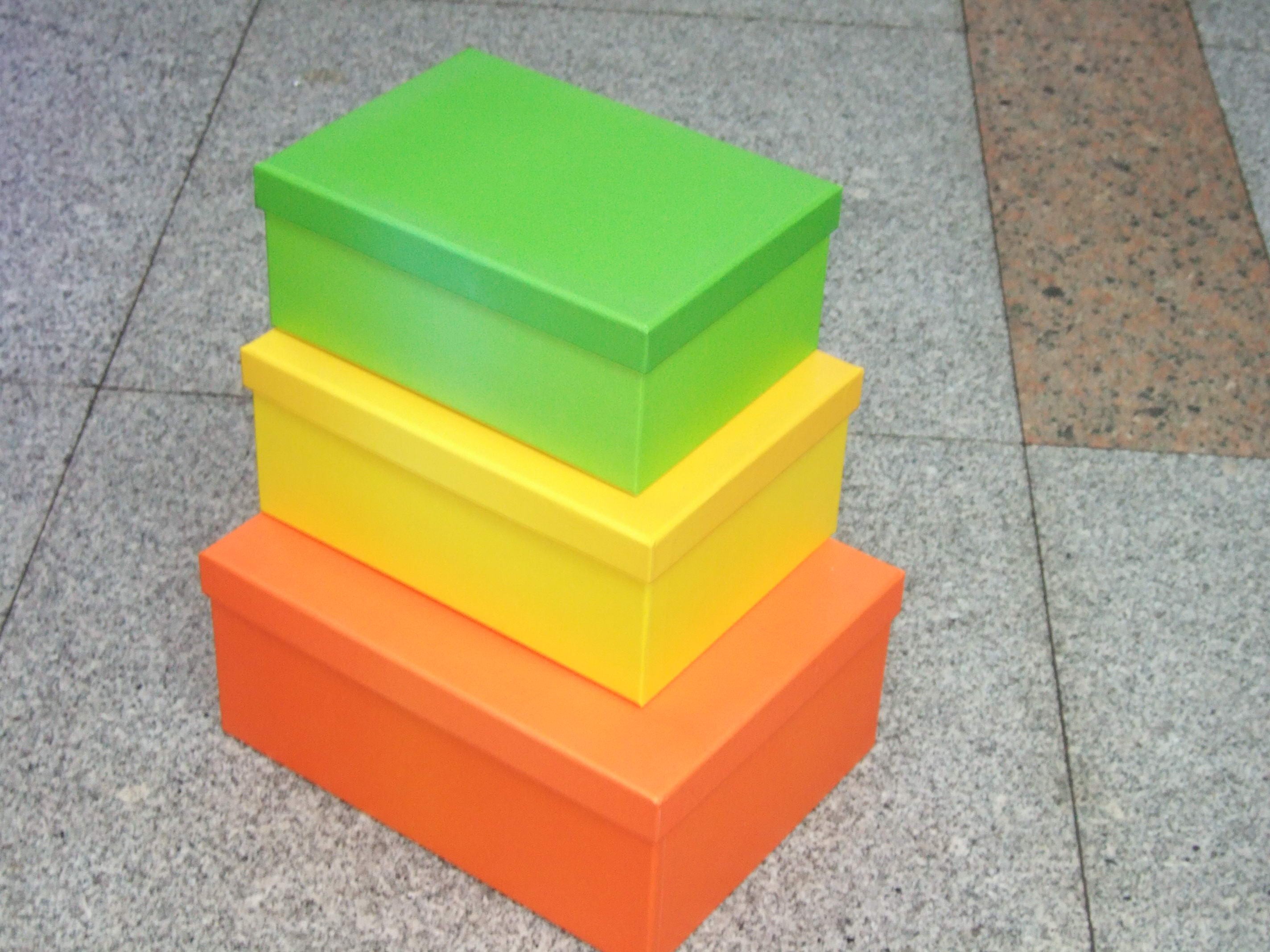 G16H,$40,Gift Boxes Plain (Bright Green, Bright Yellow, Bright Orange) (Set of 10)