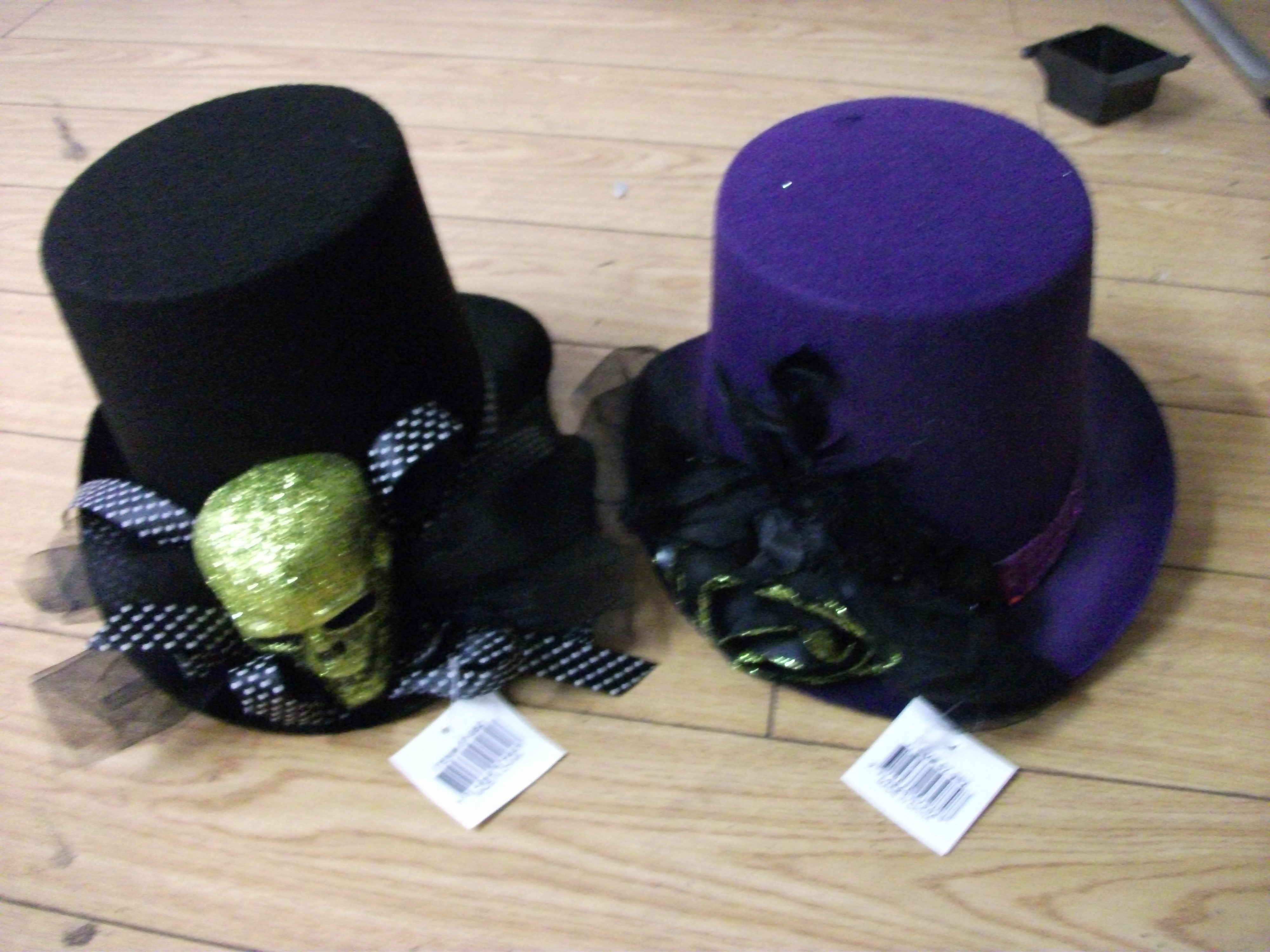2 ASSD HALLOWEEN TOP HATS