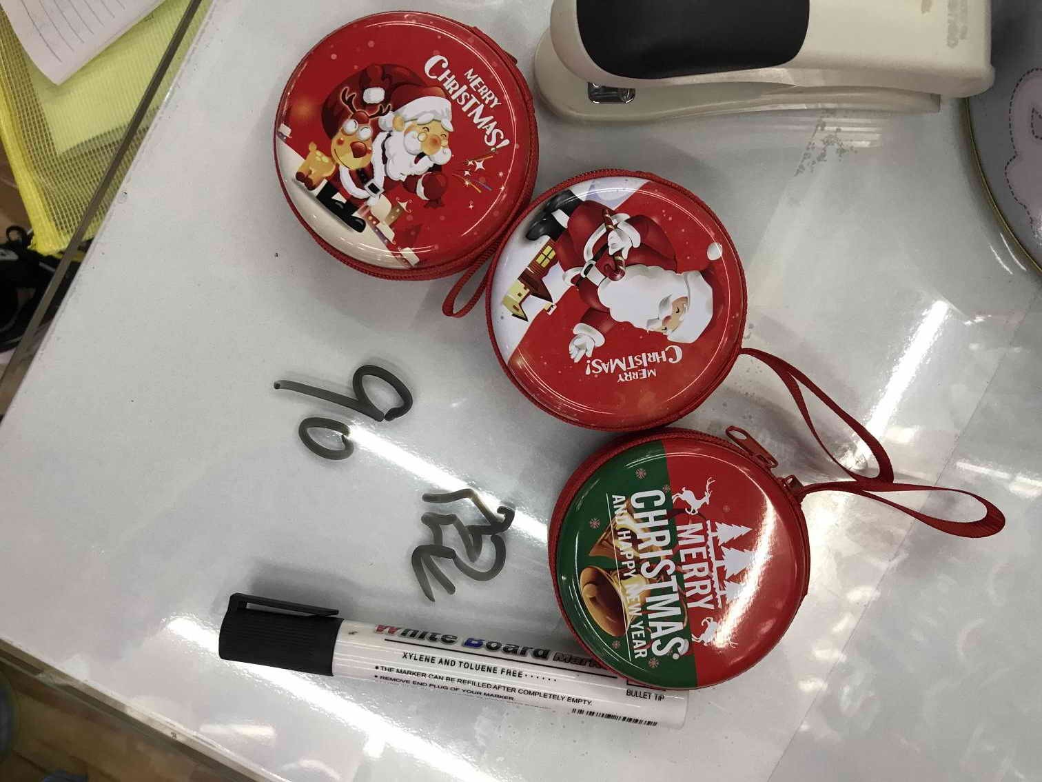 24XE, 57072, XMAS COIN PURSE