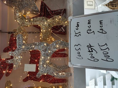 20X19, 60055, Xmas deer with battery 60cm gold/silver/red