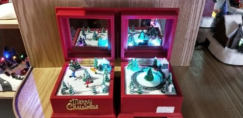 25XB, 60886, Xmas music box