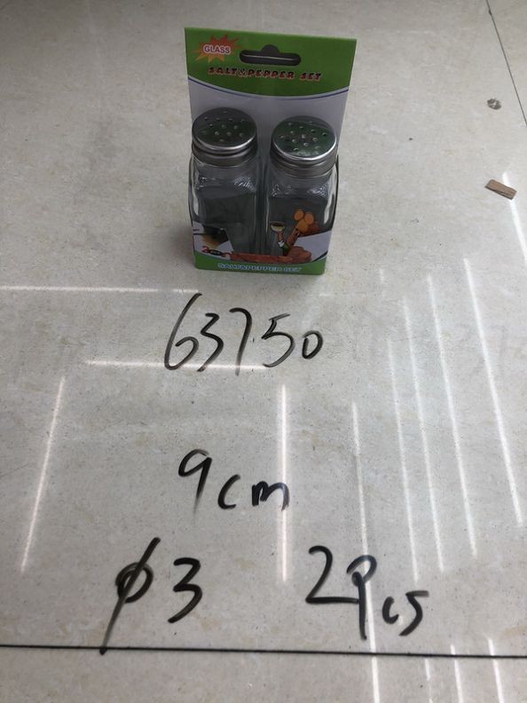 D10M, 63750, pepper slat shaker 2pcs D3*9cm