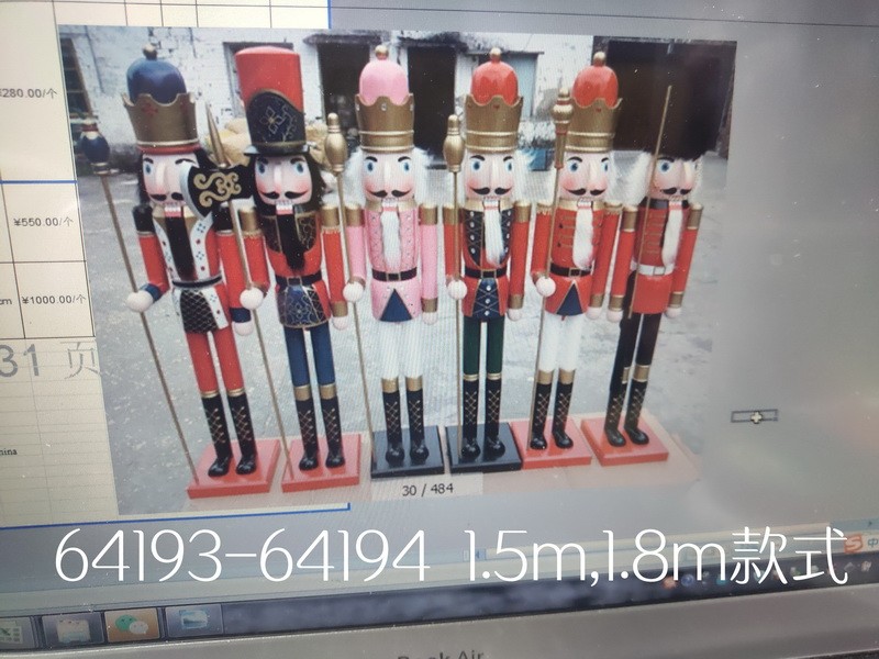 64194, nut cracker dolls 1.8cm