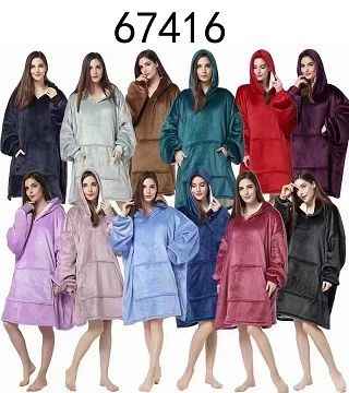 67416, Winter Blanket Hoodie