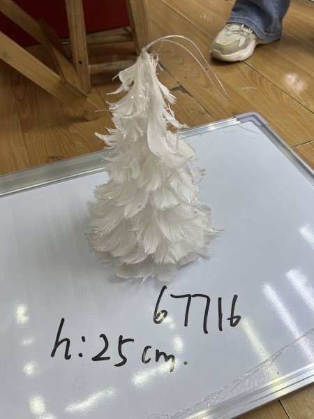 25X25, 67716, Xmas Feather Tree 25cm