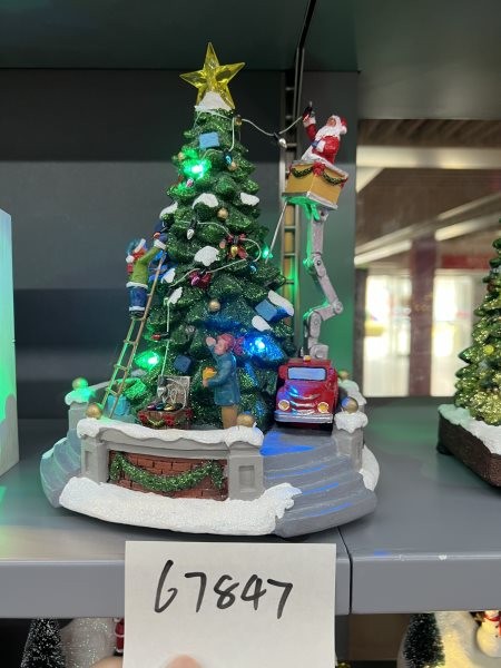 67847, Xmas Decoration Aerial Lift 22*22*26.5cm USB & Battery