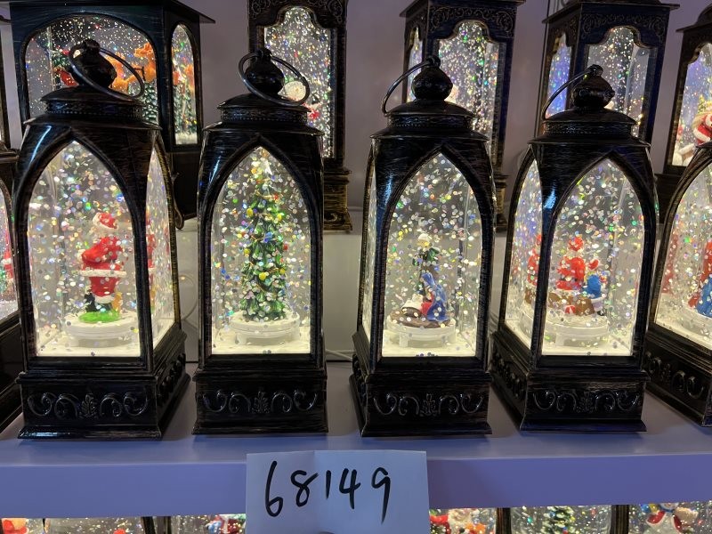 25X29, 68149, Xmas Large Arch Lantern (Single Rotation)