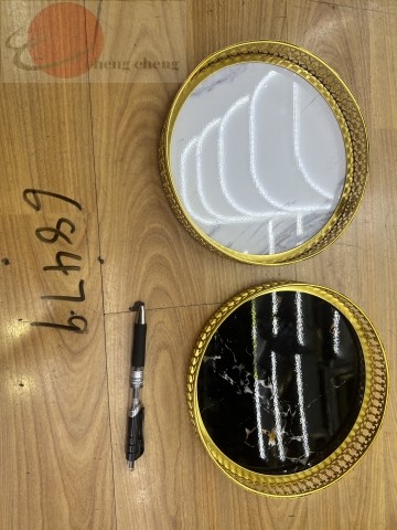 F17L, 68479, Tray Gold Edge Round 20cm