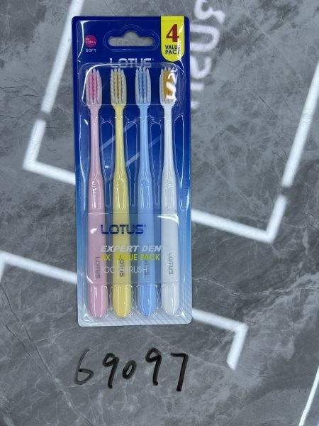 B17L, 69097, Toothbrush Soft 4PC