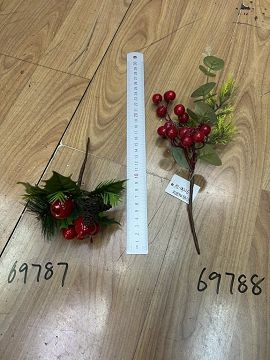 25X9 10, 69788, Xmas Branch 27CM
