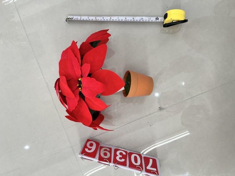 70396, Christmas Floral Decoration 28cm