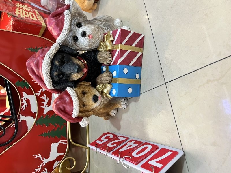70425, Xmas Dog with Christmas Gift Box H24.7cm