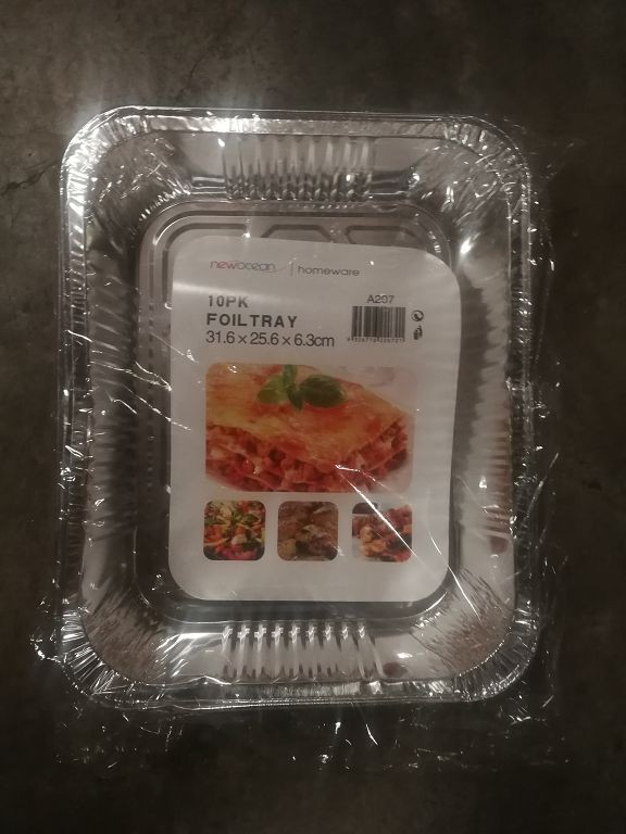 E13M, 10 PK FOIL TRAY 13.6x25.6x6.3CM 