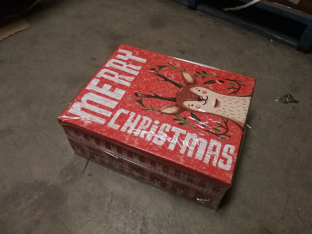 20X5, BX13560, XMAS GIFT BOX 18/S