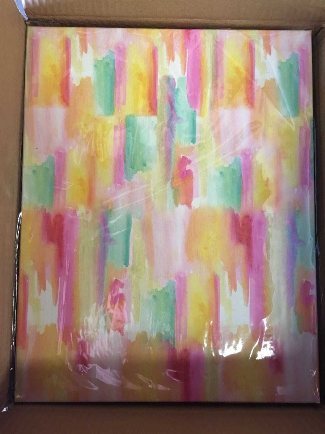 MUlTI COLOR GIFT BOX SET OF 18