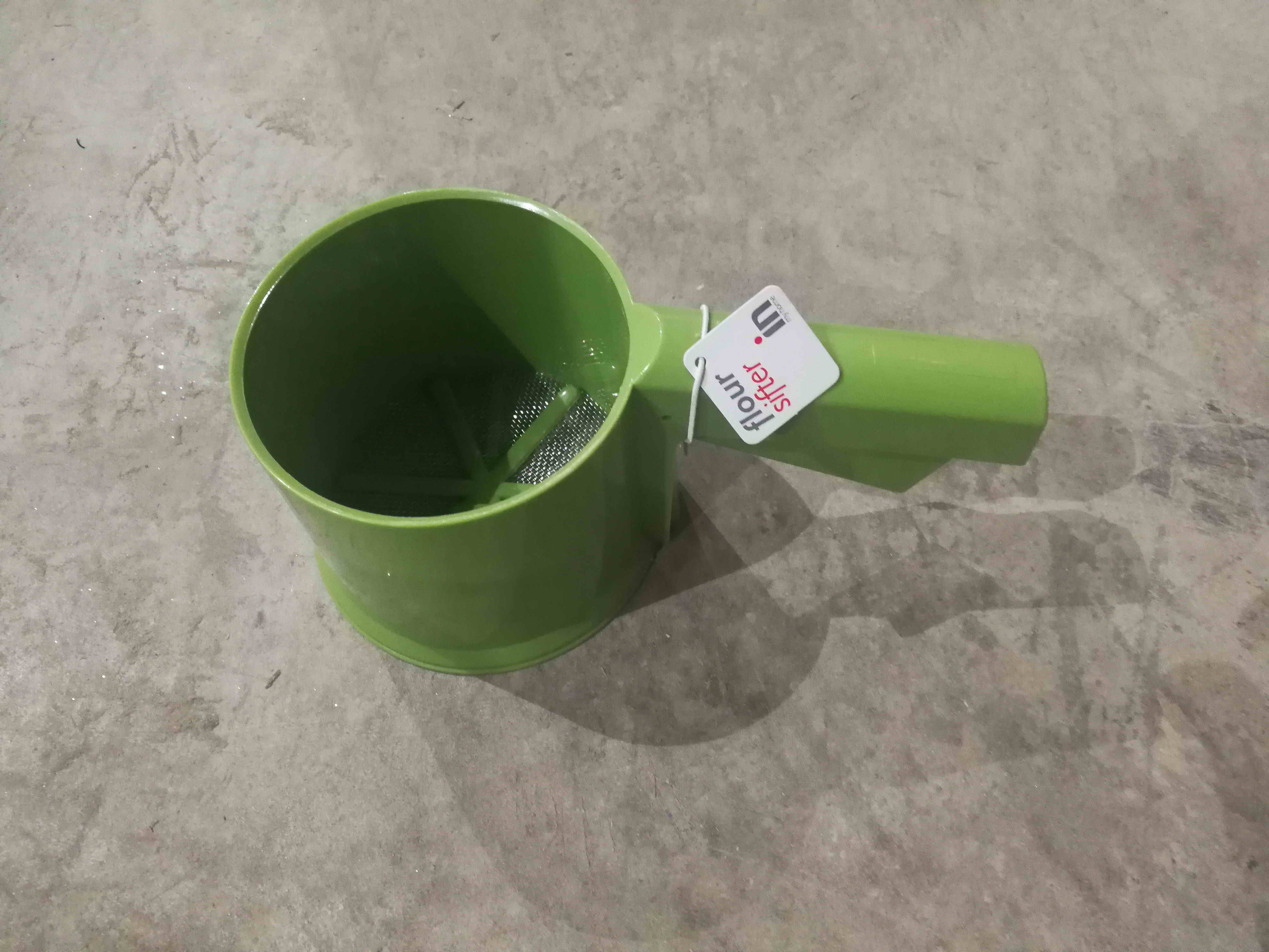 flour sifter