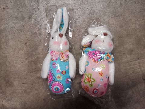 EA0337, EASTER HANGING RABBIT ORNAMENT