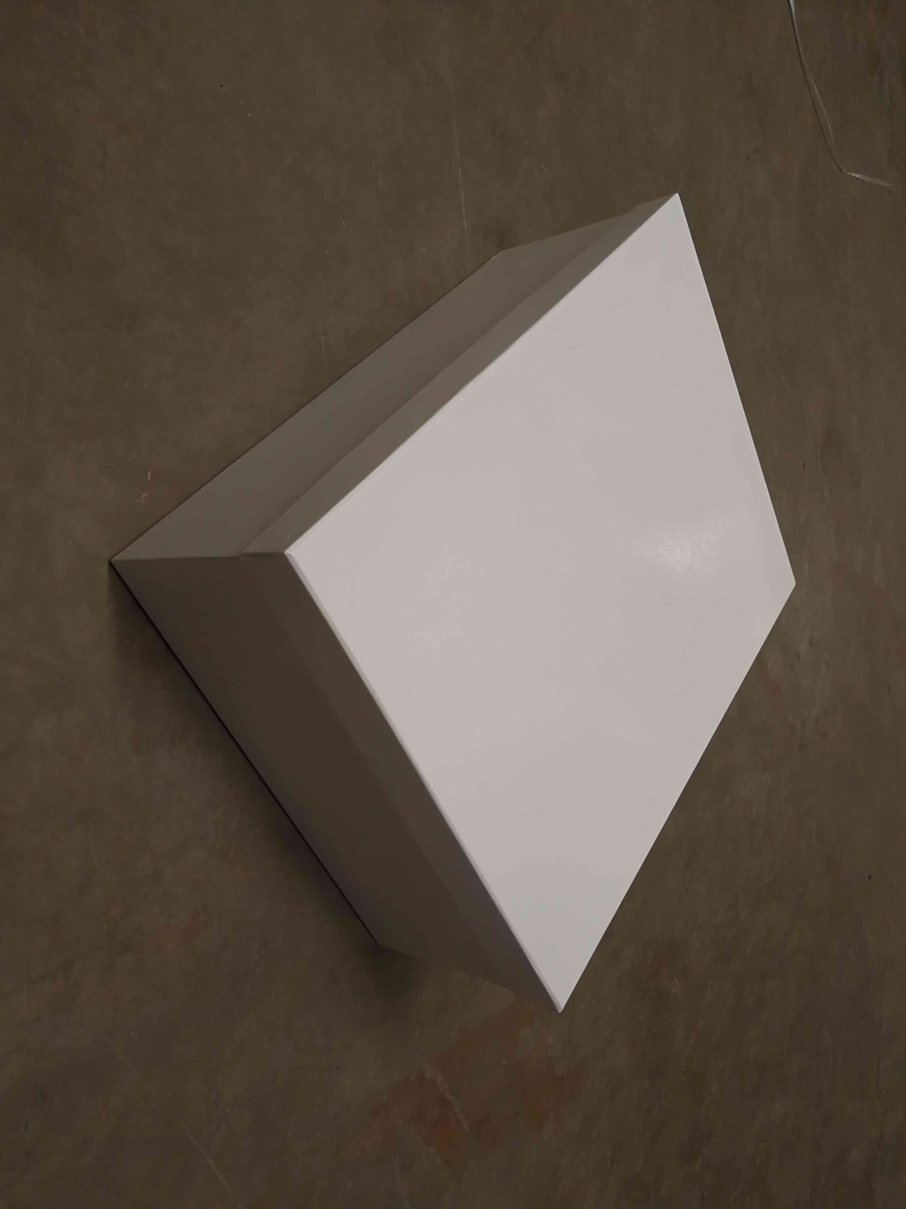 18/S Gloss White Gift Boxes