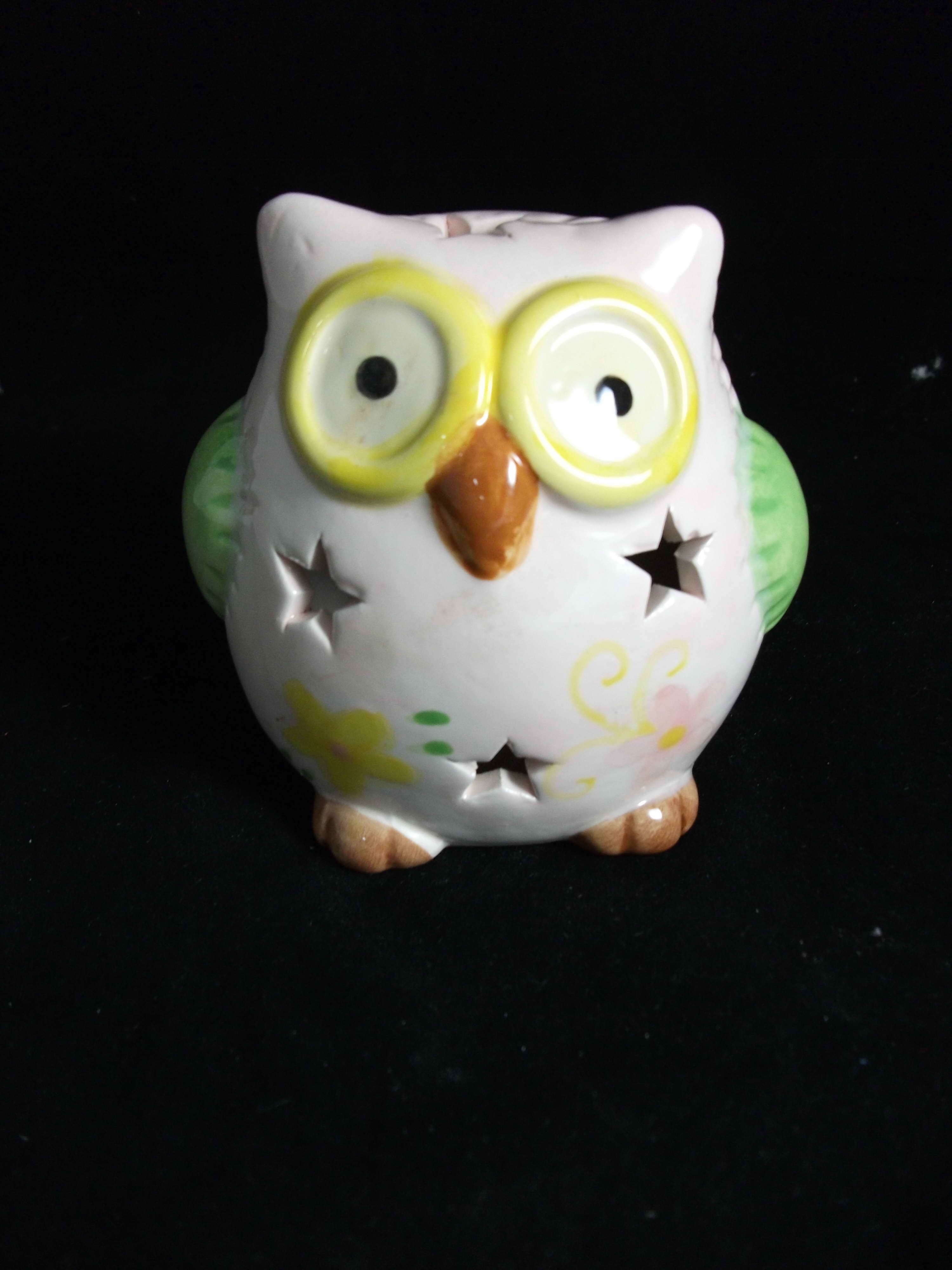 4A CERAMIC OWL TEALIGHT