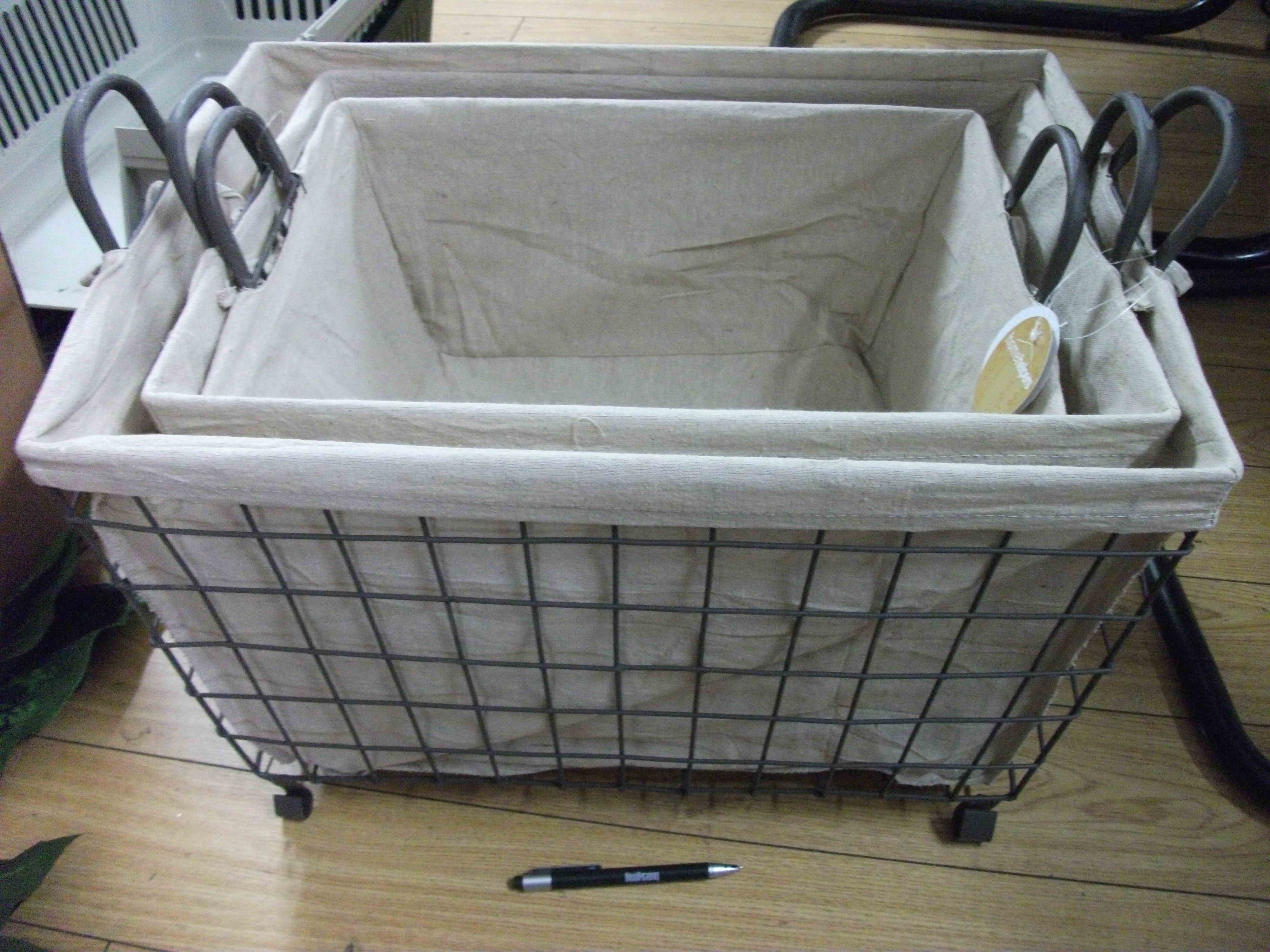 SET 3 LARGE LINED METAL WIRE