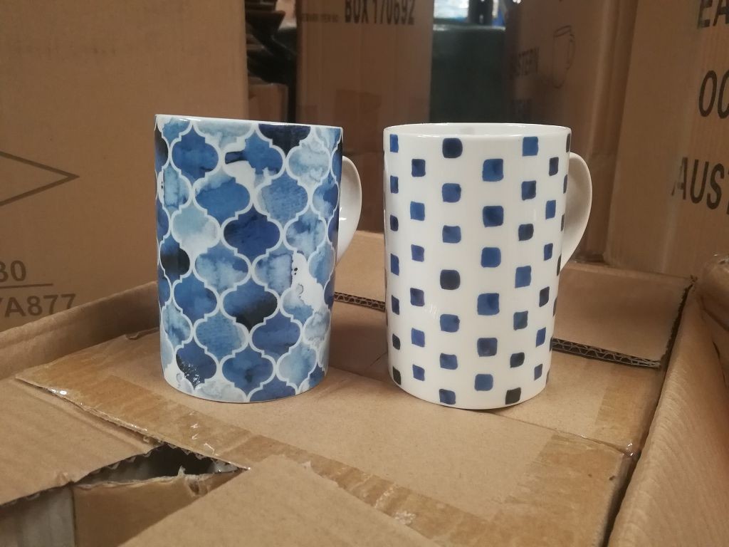 D10M, mug