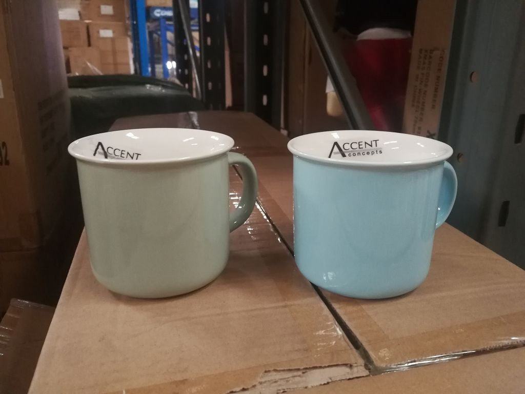 D10M, mug