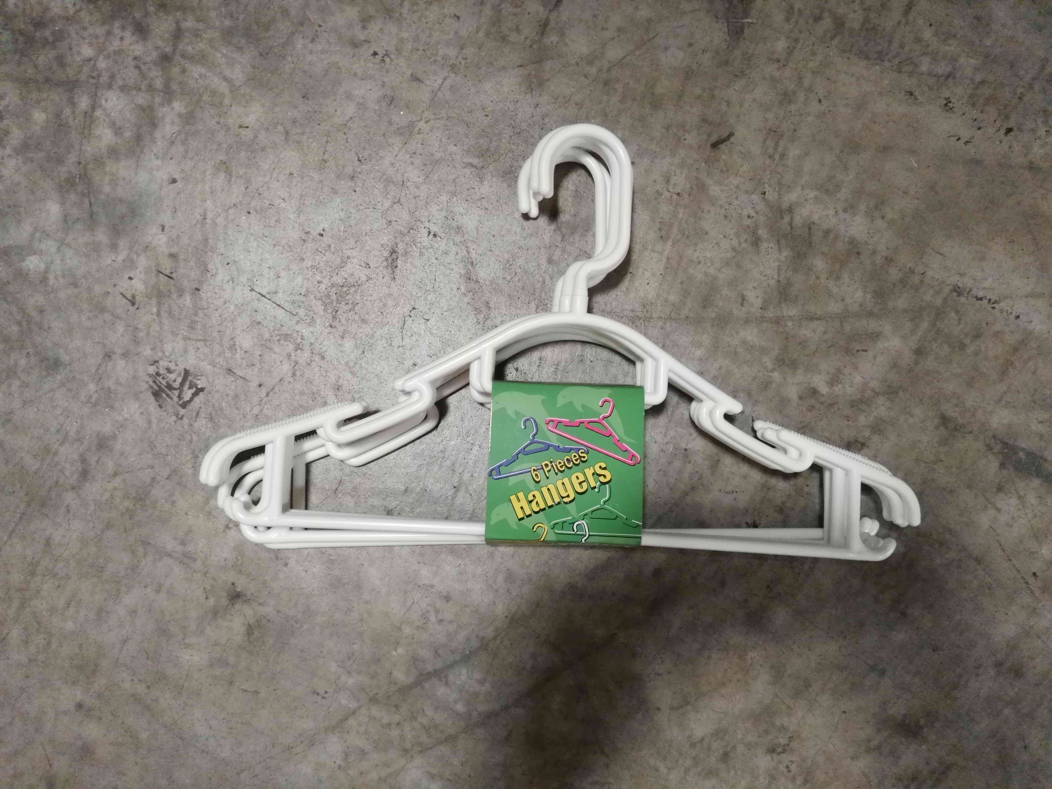 D3L, SL-AT103-W, plastic cloth hanger white