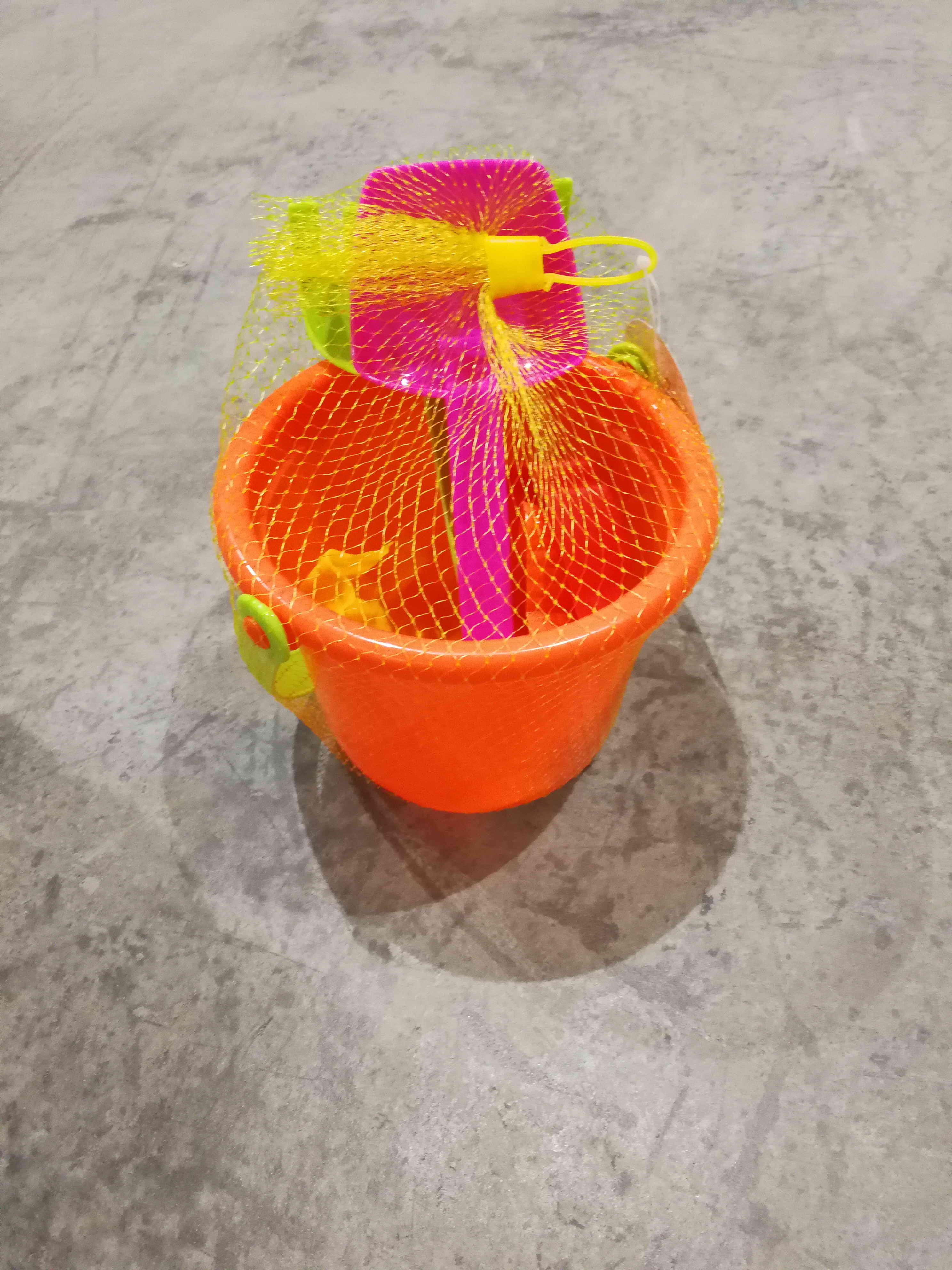 BEACH BUCKET SET 6PCE 2 ASST