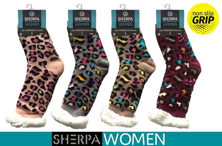 WIN-1870, 1Pr Ladies Knitted Sherpa Leopard