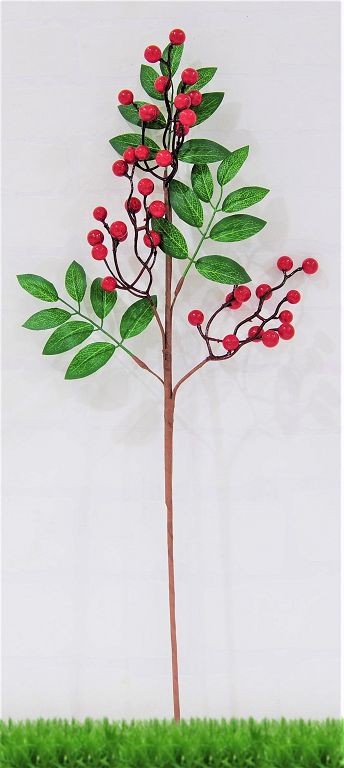 20X7, XB2859, BERRY & EUCALYPTUS LEAVES SPRAY
