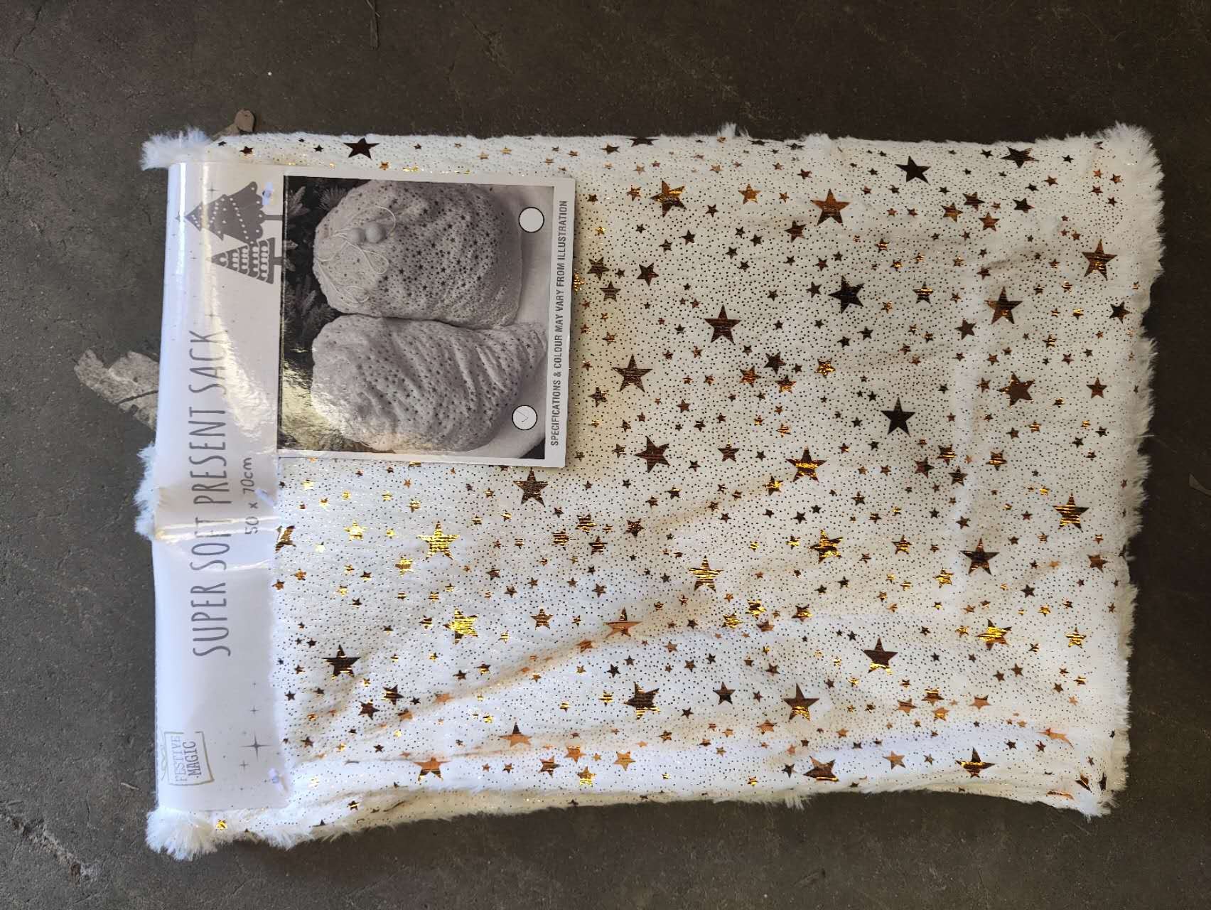 25X44, XD2642, SUPER SPFT PRESENT SACK 50X70CM