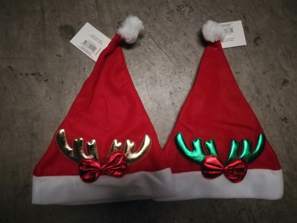 X18, XU0171, XMAS HAT KIDS W/ANTLER 2 ASSTD