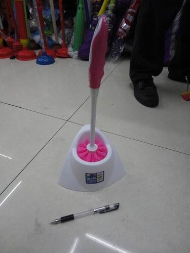 D9M, 15386, $3.5,toilet brush white