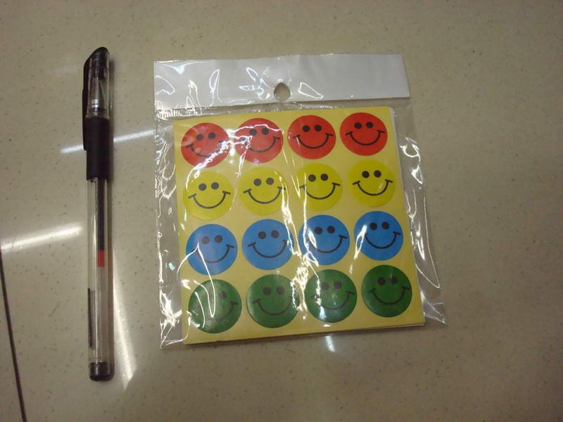 E15L,$1.99,Stickers - Multicoloured Smilies (16pcs/page, 20pgs/pack)