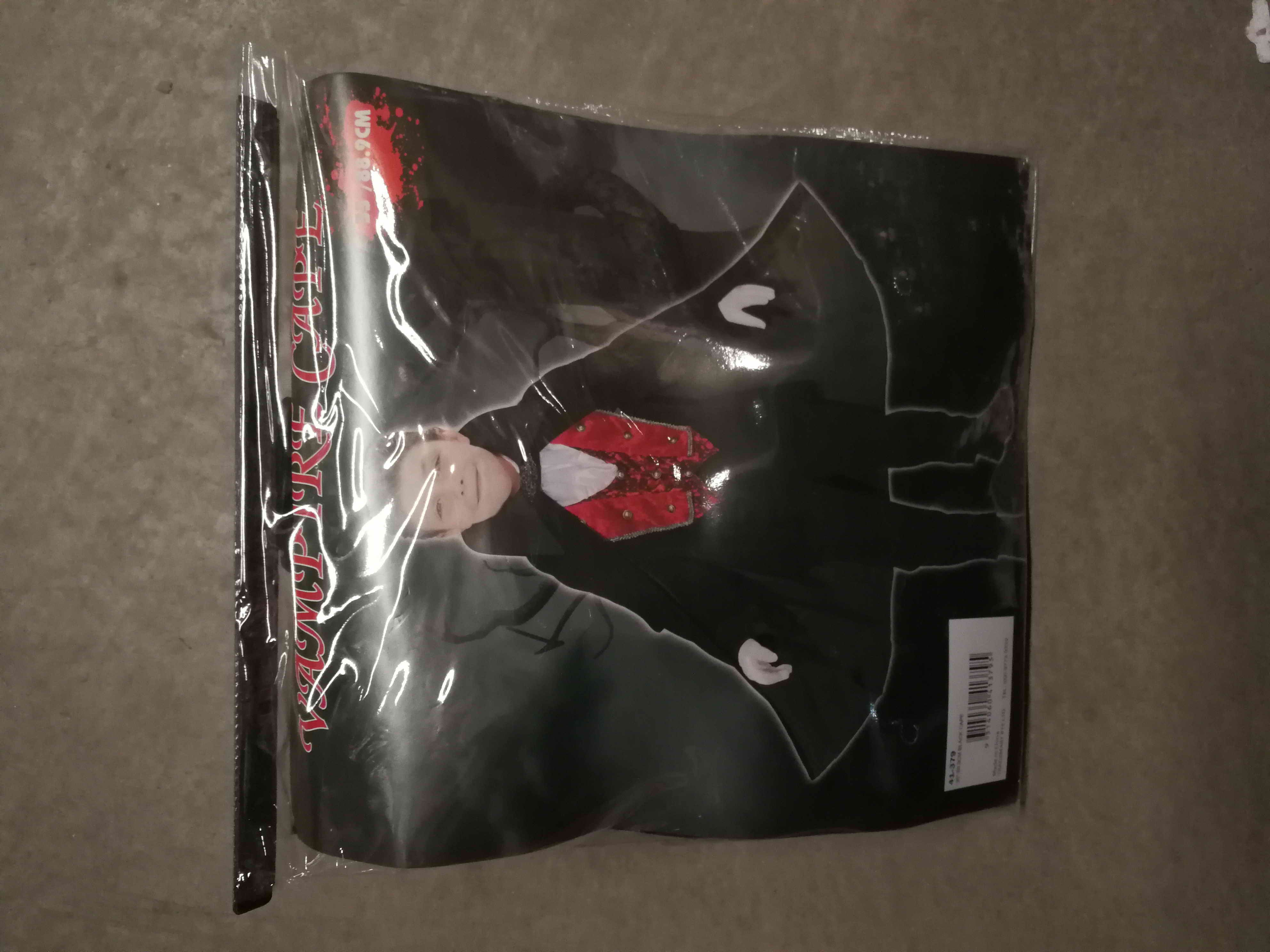 88.9 CM BLACK CAPE IN POLYBAG W/COLOUR C