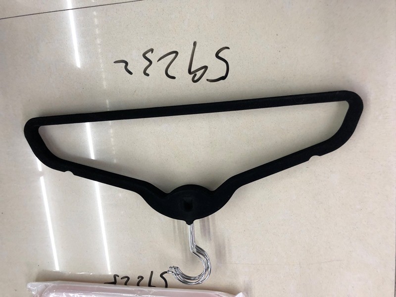 E4M, 59232, velvet cloth hanger 5 pcs/set