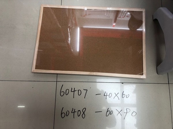 E18M, 60407, corkboard 40*60cm
