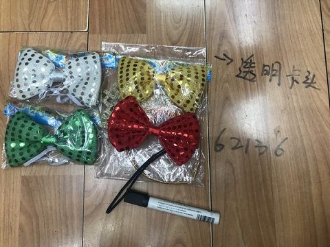 D7M, 62136, Xmas bow tie sequin