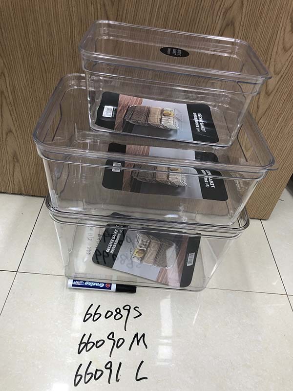 D8M, 66089, container with lid 26*17*12cm
