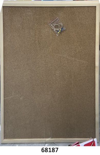 F17M, 68187, Corkboard 60*90cm