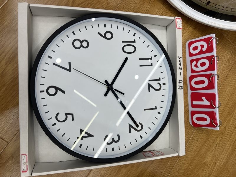 A13H, 69010, Clock 30cm