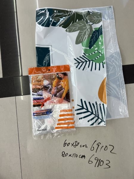D6L, 69102, Vacuum Storage Bag Tropical Leaf 60*80cm